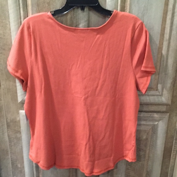 Nice New With Tags “Almost Famous” Ribbed Shirts - Picture 2 of 8